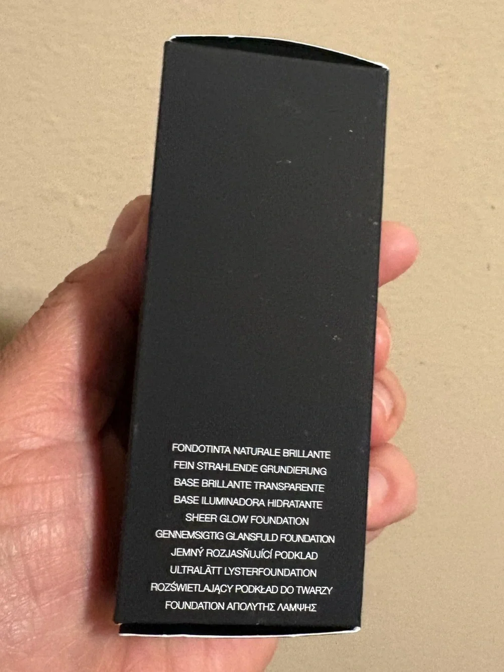 NARS Sheer Glow Foundation - MEDIUM 3.75 PAMPELUNE SHEER GLOW Brand New.